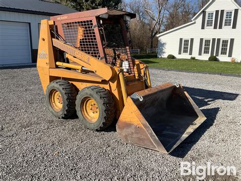 case 1835c bobcat skid steer|case 1835 skid steer value.